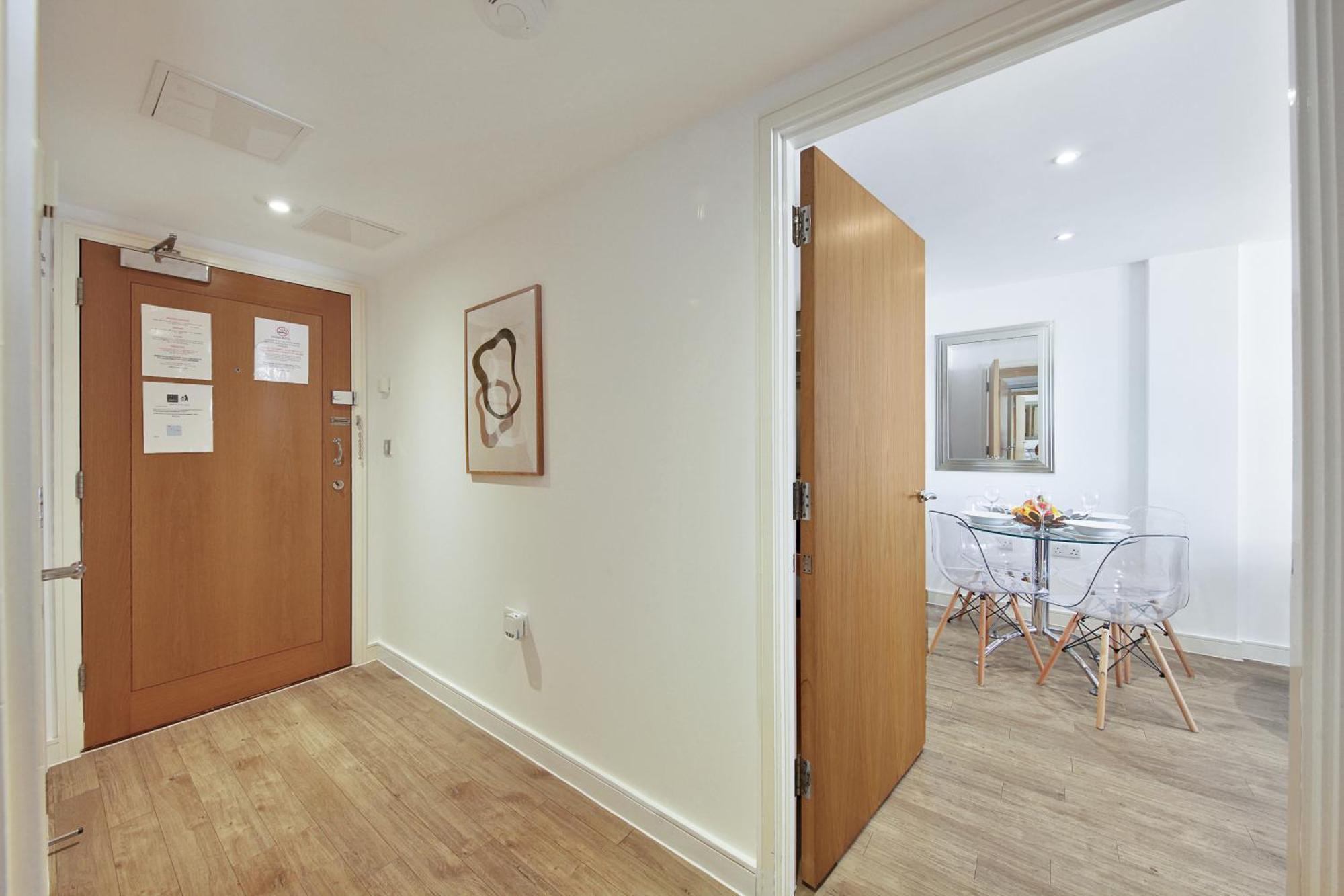2 Bed Executive Apartment Next To Liverpool Street Free Wifi By City Stay Aparts Londra Dış mekan fotoğraf