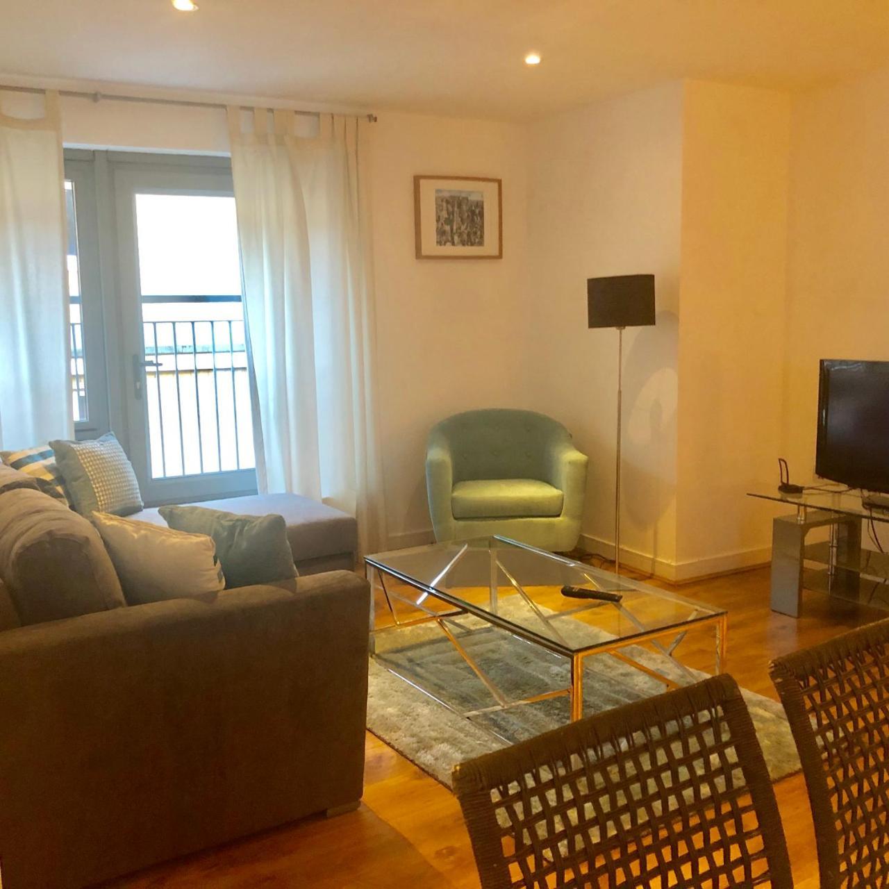 2 Bed Executive Apartment Next To Liverpool Street Free Wifi By City Stay Aparts Londra Dış mekan fotoğraf