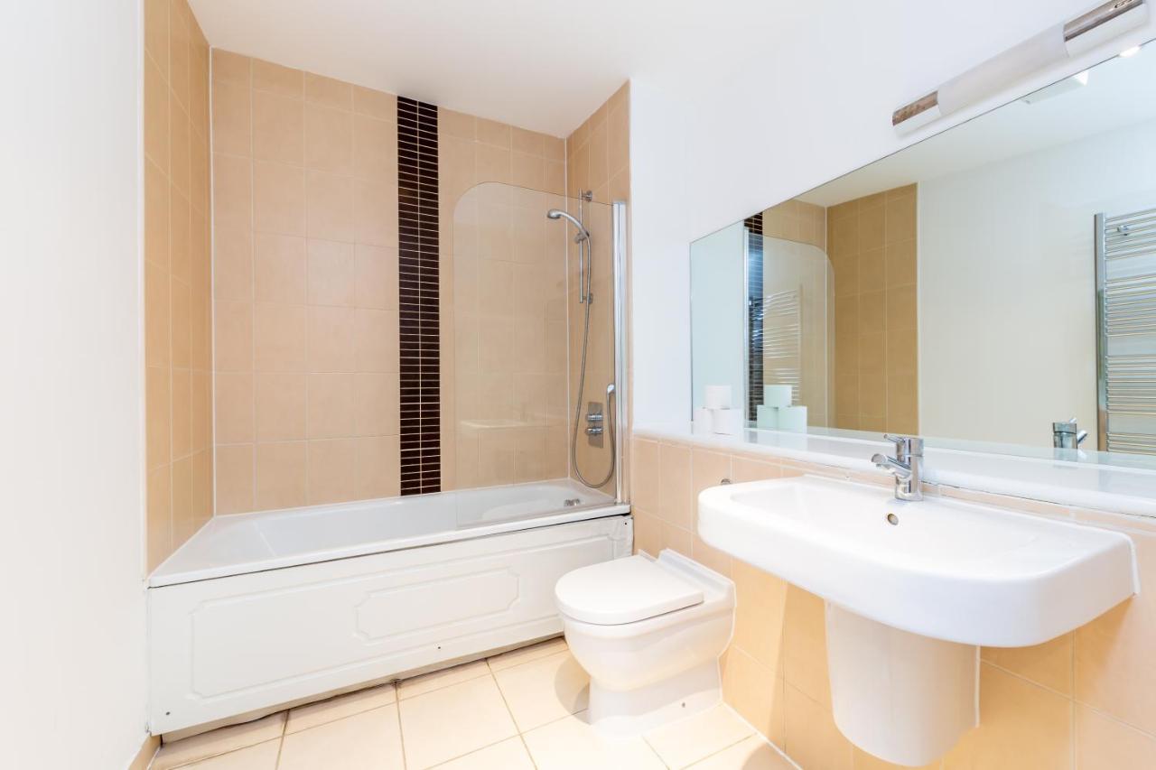 2 Bed Executive Apartment Next To Liverpool Street Free Wifi By City Stay Aparts Londra Dış mekan fotoğraf
