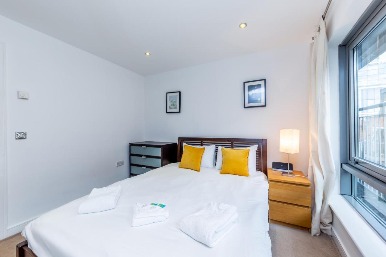 2 Bed Executive Apartment Next To Liverpool Street Free Wifi By City Stay Aparts Londra Dış mekan fotoğraf